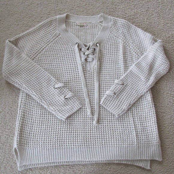 It's Our Time Sweater Womens Large‎ Beige Tan Long Sleeve V Neck Pullover Shirt - Picture 5 of 6